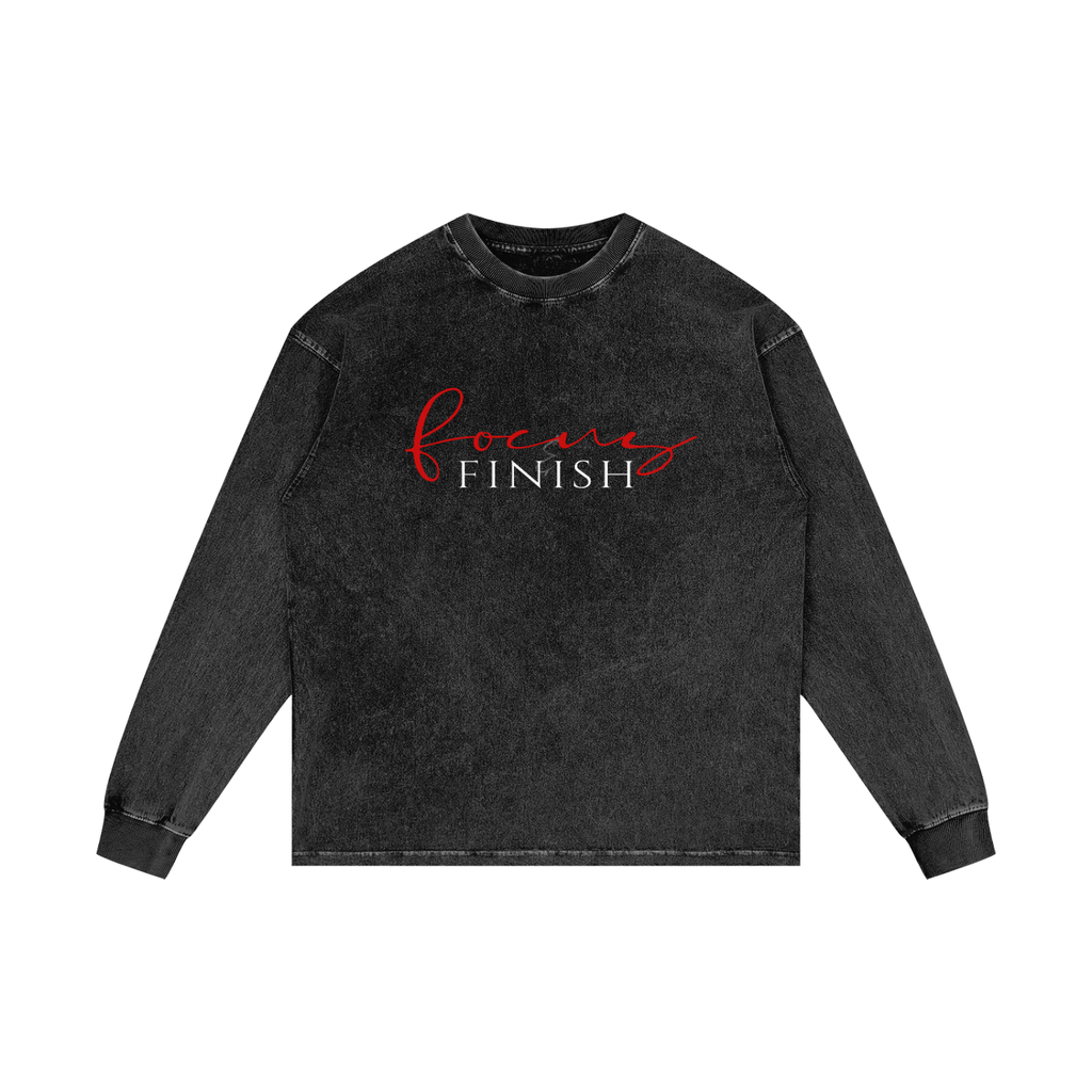 long sleeve,focus,finish